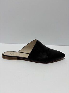 42 Gold Women’s Black Leather Mule, Size 10 M